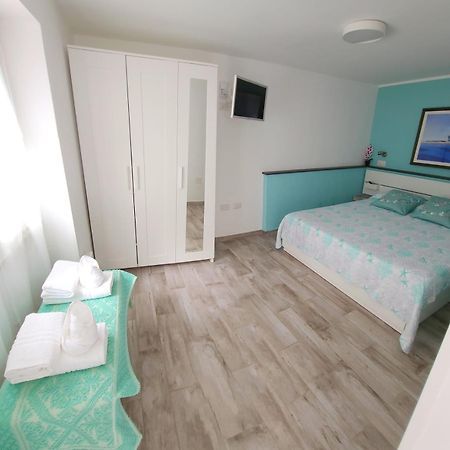 Casa Al Mare Orchidea - Motoparking - Wifi Free - Ac Cala Gonone Exterior foto
